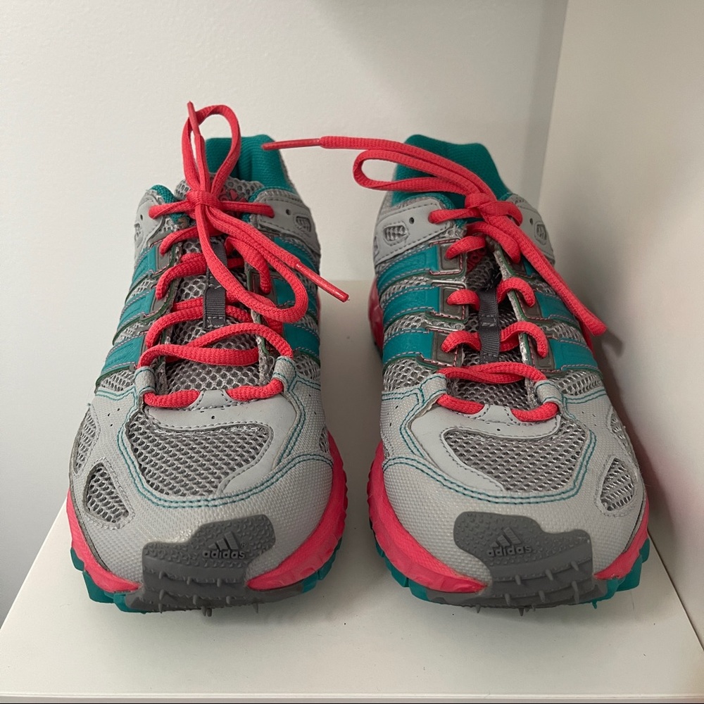 Adidas running shoes size 8 pink gray teal